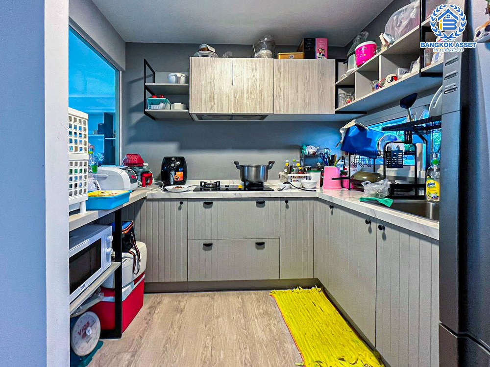 *****บ้านแฝดมือสอง โครงการ Anya ราชพฤกษ์-นครอินทร์ หลังมุม เนื้อที่ 68.30 ตร.ว. ฟังก์ชัน 2 ห้องนอน 3 ห้องน้ำ 1 ห้องอเนกประสงค์ 4 ที่จอดรถ บ้านสภาพดีเยี่ยม หน้าบ้านไม่ชนใคร พร้อมเข้าอยู่ บนทำเลเดินทางสะดวก เชื่อมต่อถนนกาญจนาภิเษก ถนนรัตนาธิเบศร์ ถนนนครอินทร์ ใกล้รถไฟฟ้าสายสีม่วง "สถานีบางพลู"