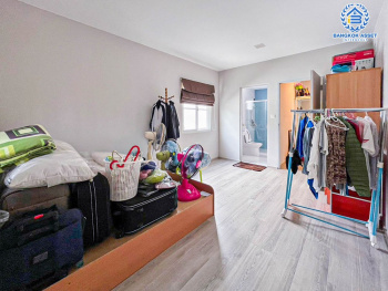 *****บ้านแฝดมือสอง โครงการ Anya ราชพฤกษ์-นครอินทร์ หลังมุม เนื้อที่ 68.30 ตร.ว. ฟังก์ชัน 2 ห้องนอน 3 ห้องน้ำ 1 ห้องอเนกประสงค์ 4 ที่จอดรถ บ้านสภาพดีเยี่ยม หน้าบ้านไม่ชนใคร พร้อมเข้าอยู่ บนทำเลเดินทางสะดวก เชื่อมต่อถนนกาญจนาภิเษก ถนนรัตนาธิเบศร์ ถนนนครอินทร์ ใกล้รถไฟฟ้าสายสีม่วง "สถานีบางพลู"