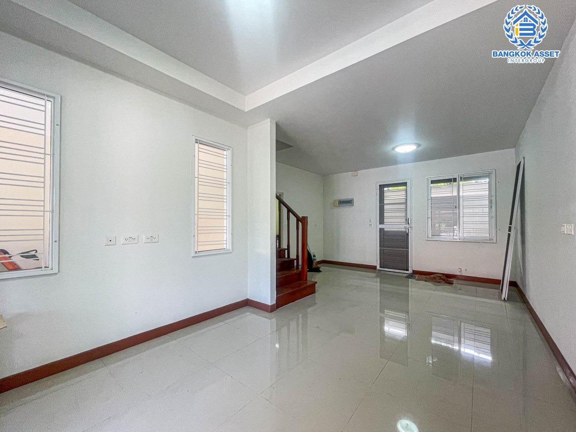 *****ทาวน์เฮ้าส์มือสองนนทบุรี โครงการ ดรีมวิลล์2 ราชพฤกษ์-สวนผัก32 เนื้อที่กว้าง 20.5 ตร.ว. ฟังก์ชัน 3 ห้องนอน 2 ห้องน้ำ 1 ที่จอดรถ บ้านสภาพดี เจ้าของไม่เคยเข้าอยู่  บนทำเลแห่งการเดินทาง เชื่อมต่อถนนราชพฤกษ์, ถนนนครอินทร์ ใกล้จุดขึ้นทางด่วน "ศรีรัช" จองเลย!