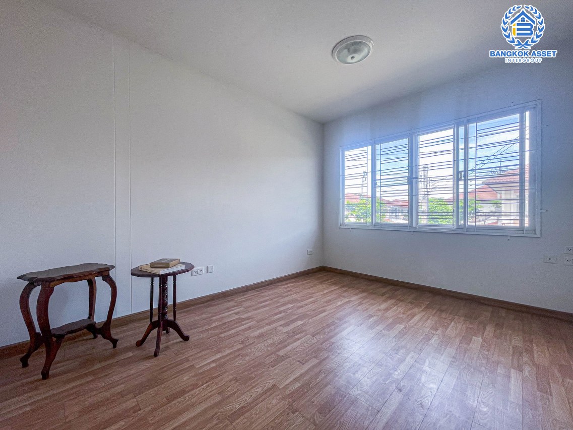 *****ทาวน์เฮ้าส์มือสองนนทบุรี โครงการ ดรีมวิลล์2 ราชพฤกษ์-สวนผัก32 เนื้อที่กว้าง 20.5 ตร.ว. ฟังก์ชัน 3 ห้องนอน 2 ห้องน้ำ 1 ที่จอดรถ บ้านสภาพดี เจ้าของไม่เคยเข้าอยู่  บนทำเลแห่งการเดินทาง เชื่อมต่อถนนราชพฤกษ์, ถนนนครอินทร์ ใกล้จุดขึ้นทางด่วน "ศรีรัช" จองเลย!