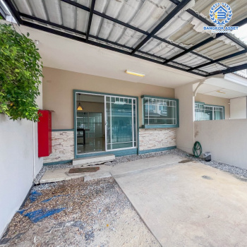 *****ทาวน์เฮ้าส์มือสองนนทบุรี โครงการ อินดี้ บางใหญ่1 เนื้อที่ 18.1 ตร.ว. ฟังก์ชัน 2 ห้องนอน 3 ห้องน้ำ 1 ที่จอดรถ บ้านสภาพดี บนทำเลเชื่อมต่อ ถนนกาญจนาภิเษก, ถนนรันตนาธเบศร์ ใกล้เซ็นทรัลเวสต์เกต, รถไฟฟ้าสายสีม่วง "สถานีคลองบางไผ่" และทางด่วน "กาญจนาภิเษก" ราคาคุ้มสุดในย่าน!