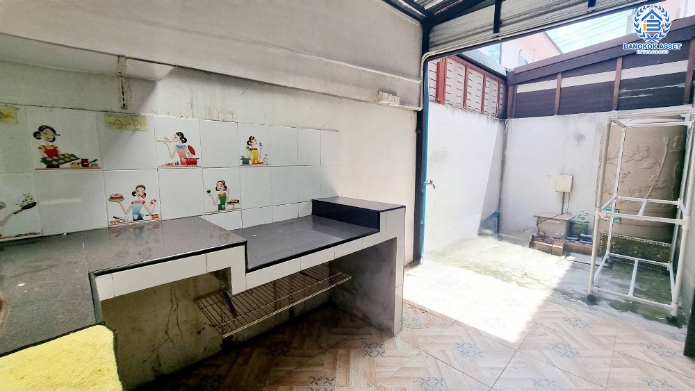 *****ทาวน์เฮ้าส์มือสอง โครงการ พฤกษาวิลล์70 พระราม5-สิรินธร เนื้อที่ 18.70 ตร.ว. ฟังก์ชัน 3 ห้องนอน 2 ห้องน้ำ 1 ที่จอดรถ บ้านสภาพใหม่มาก สภาพแวดล้อมโครงการเงียบสงบ บนทำเลเดินทางสะดวก เชื่อมต่อถนนบางกรวย-ไทรน้อย ถนนนครอินทร์ ถนนราชพฤกษ์