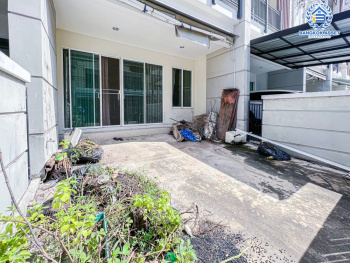 *****ทาวน์เฮ้าส์ 3 ชั้นมือสอง โครงการ บ้านกลางเมือง เออร์บาเนียน เกษตร-นวมินทร์2 เนื้อที่ 20 ตร.ว. ฟังก์ชัน 3 ห้องนอน 3 ห้องน้ำ 2 ที่จอดรถ บ้านถูกสุดในโครงการ บนทำเลเดินทางสะดวก เชื่อมต่อถนนลาดปลาเค้า ถนนรัชดาภิเษก ถนนรามอินทรา ใกล้รถไฟฟ้าสายสีชมพู "สถานีลาดปลาเค้า"