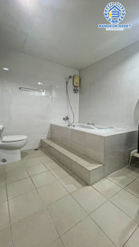 *****บ้านเดี่ยวมือสอง โครงการ ดีซีโอ้ ราชพฤกษ์ หลังมุม เนื้อที่ 69 ตร.ว. ฟังก์ชัน 3 ห้องนอน 3 ห้องน้ำ 2 ที่จอดรถ บริเวณรอบบ้านกว้างขวาง ภายในสภาพดีเยี่ยม พร้อมเข้าอยู่ บนทำเลเดินทางสะดวก เชื่อมต่อถนนรัตนาธิเบศร์ ถนนกาญจณาภิเษก ใกล้รถไฟฟ้าสายสีม่วง "สถานีพระนั่งเกล้า" และจุดขึ้นทางด่วน "ศรีรัช"