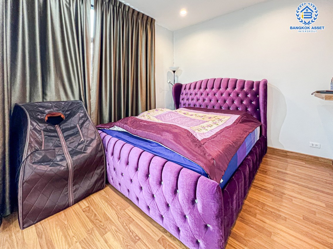 *****ทาวน์เฮ้าส์มือสองปทุมธานี โครงการ คาซ่าซิตี้ วงแหวน-ลำลูกกา2 เนื้อที่เกือบ 20 ตร.ว. ฟังก์ชัน 3 ห้องนอน 3 ห้องน้ำ 2 ที่จอดรถ บ้านสภาพสวย ต่อเติมครบ แถมฟรี! 3 เครื่องปรับอากาศ และเฟอร์นิเจอร์ บนทำเลดี เชื่อมต่อถนนลำลูกกา, ถนนหทัยราษฎร์, ถนนนิมิตใหม่ จองด่วน!