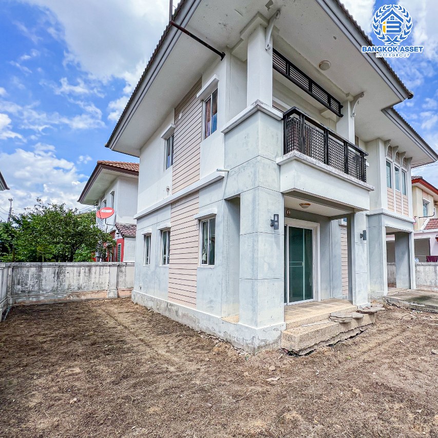 *****บ้านเดี่ยวมือสองนนทบุรี โครงการ พฤกษาวิลเลจ10 บางใหญ่ เนื้อที่กว้างถึง 51 ตร.ว. ฟังก์ชัน 3 ห้องนอน 2 ห้องน้ำ 1 จอดรถ ลดความวุ่ยวาย เพิ่มความเป็นส่วนตัว! บนทำเลแห่งการเดินทาง ใกล้เซ็นทรัลเวสต์เกต, รถไฟฟ้าสายสีม่วง "สถานีตลาดบางใหญ่" และทางด่วน "ศรีรัช"