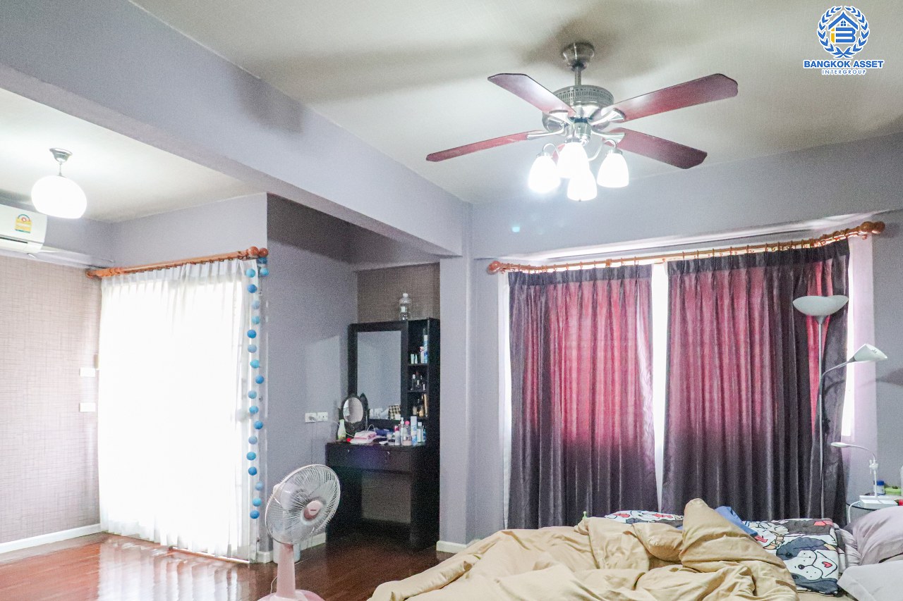 *****ทาวน์โฮม 3 ชั้นมือสองนนทบุรี หมู่บ้าน ศุภาลัยวิลล์ รัตนาธิเบศร์ เนื้อที่ 18 ตร.ว. ฟังก์ชัน 3 ห้องนอน 3 ห้องน้ำ บ้านสภาพดี บนทำเลเดินทางสะดวก ใกล้ทางด่วน "งามวงศ์วาน" และรถไฟฟ้าสายสีม่วง "สถานีศูนย์ราชการนนทบุรี" เพียง 10 นาที ราคาถูกสุดในโครงการ!