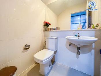 *****ทาวน์โฮมมือสอง โครงการ บ้านกลางเมือง รัตนาธิเบศร์ เนื้อที่กว้าง 18.10 ตร.ว. บ้านสไตล์ Home Office หน้าบ้านไม่ชนกับใคร พร้อมฟังก์ชัน 3 ห้องนอน 3 ห้องน้ำ ที่จอดรถ 2 คัน บนทำเลแห่งการเดินทาง ใกล้รถไฟฟ้าสายสีม่วง "สถานีบางกระสอ" และทางด่วน "ศรีรัช"