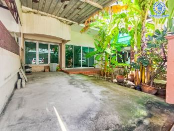 *****ทาวน์โฮม 3 ชั้นมือสองกรุงเทพมหานคร หมู่บ้าน สิชล กาญจนาภิเษก เนื้อที่กว้างมากถึง 27.7 ตร.ว. ฟังก์ชัน 4 ห้องนอน 3 ห้องน้ำ 1 ที่จอดรถ แถมฟรี! 2 เครื่องปรับอากาศ บนทำเลเดินทางสะดวก เชื่อมต่อถนนกัลปพฤกษ์, ถนนกาญจนาภิเษก, ถนนเพชรเกษม จองด่วน!