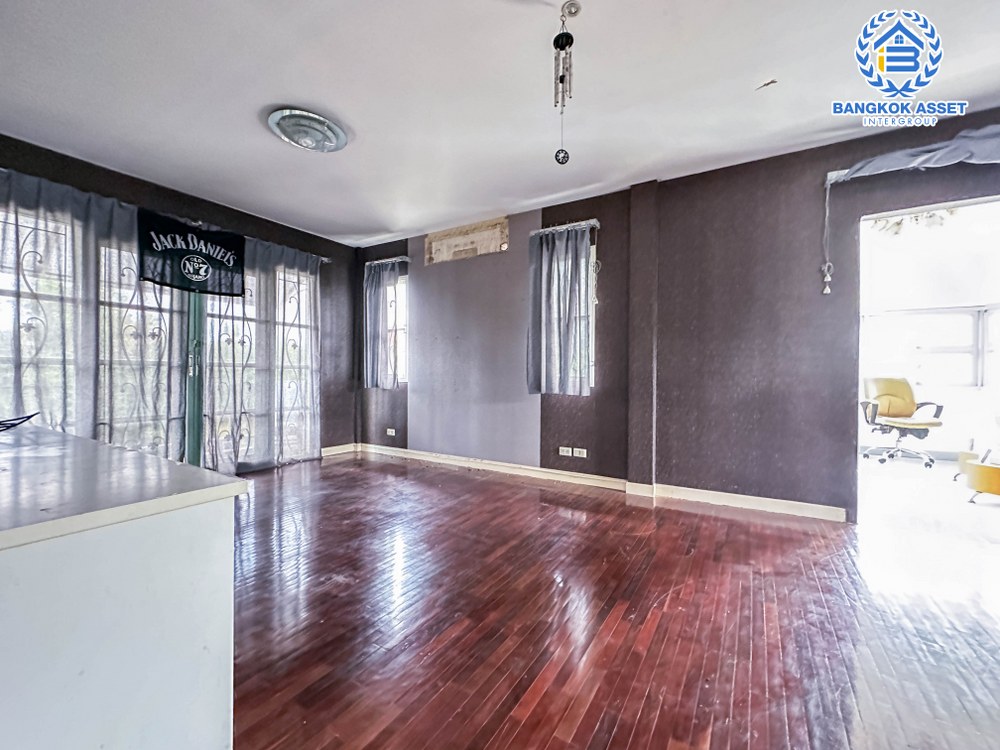 *****บ้านเดี่ยวมือสอง โครงการ นันทวัน กาญจนาภิเษก เนื้อที่ 60.80 ตร.ว. ฟังก์ชัน 3 ห้องนอน 3 ห้องน้ำ 1 ที่จอดรถ บ้านสวย พร้อมอยู่ บนทำเลเดินทางสะดวก เชื่อมต่อถนนรัตนาธิเบศร์ ถนนนครอินทร์ ถนนกาญจนาภิเษก ใกล้รถไฟฟ้าสายสีม่วง "สถานีสามแยกบางใหญ่" และจุดขึ้นทางพิเศษประจิมรัถยา