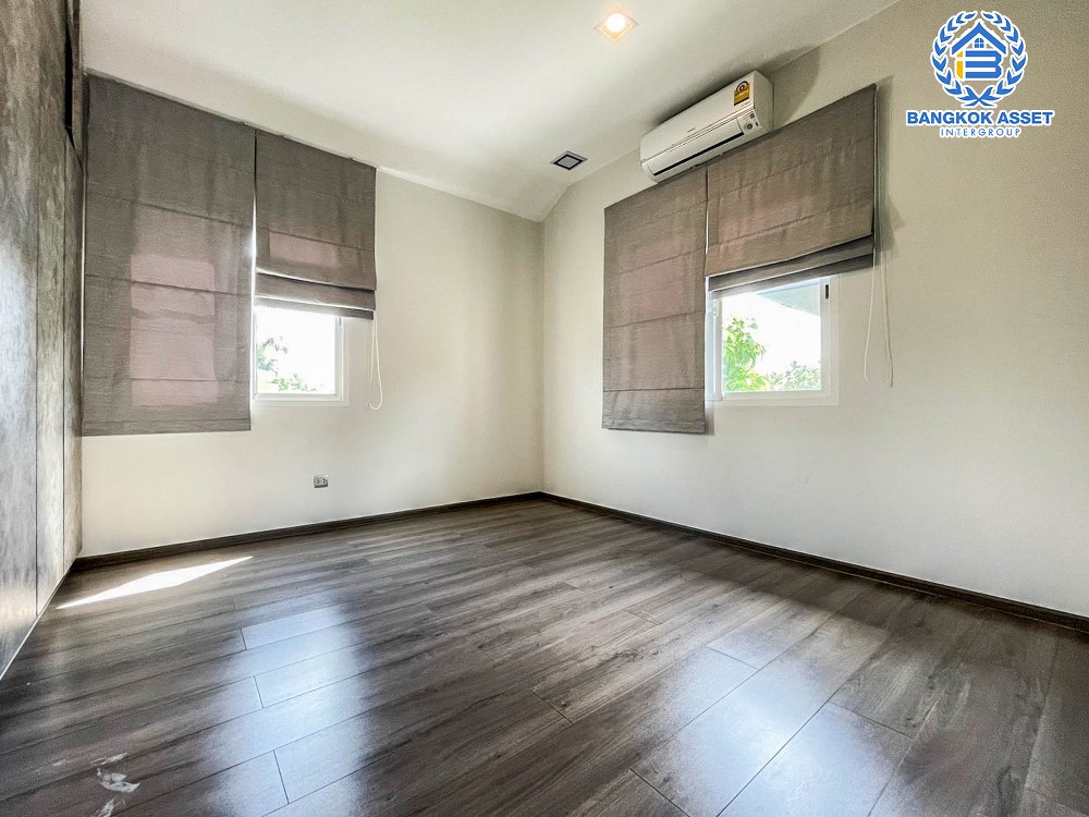 *****บ้านเดี่ยวมือสอง โครงการ มัณฑนา ราชพฤกษ์-สะพานเจษฎาบดินทร์ฯ เนื้อที่มากถึง 73.20 ตร.ว. ฟังก์ชัน 4 ห้องนอน 4 ห้องน้ำ 2 ที่จอดรถ พื้นที่รอบบ้านกว้างขวาง ภายในสภาพดีเยี่ยม บนทำเลติดถนนราชพฤกษ์ เชื่อมต่อถนนถนนพระราม5 ถนนรัตนาธิเบศร์ ใกล้เซ็นทรัลรัตนาธิเบศร์ จุดทางด่วน "ศรีรัช"