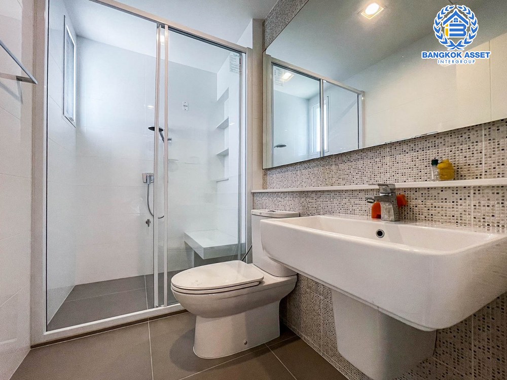 *****บ้านเดี่ยวมือสอง โครงการ มัณฑนา ราชพฤกษ์-สะพานเจษฎาบดินทร์ฯ เนื้อที่มากถึง 73.20 ตร.ว. ฟังก์ชัน 4 ห้องนอน 4 ห้องน้ำ 2 ที่จอดรถ พื้นที่รอบบ้านกว้างขวาง ภายในสภาพดีเยี่ยม บนทำเลติดถนนราชพฤกษ์ เชื่อมต่อถนนถนนพระราม5 ถนนรัตนาธิเบศร์ ใกล้เซ็นทรัลรัตนาธิเบศร์ จุดทางด่วน "ศรีรัช"