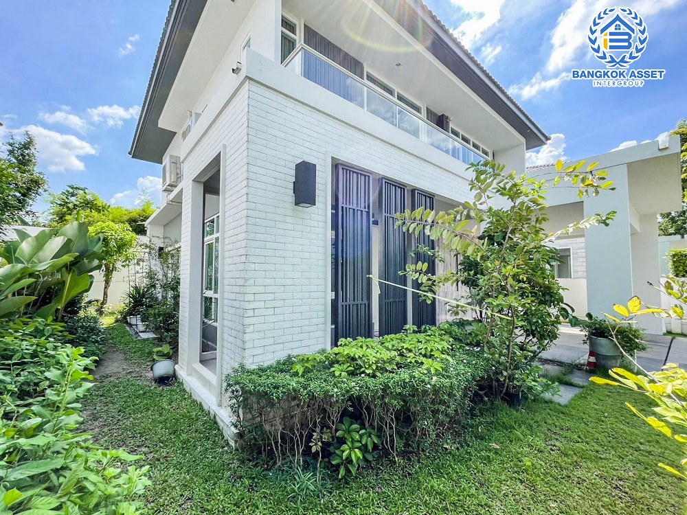 *****บ้านเดี่ยวมือสอง โครงการ มัณฑนา ราชพฤกษ์-สะพานเจษฎาบดินทร์ฯ เนื้อที่มากถึง 73.20 ตร.ว. ฟังก์ชัน 4 ห้องนอน 4 ห้องน้ำ 2 ที่จอดรถ พื้นที่รอบบ้านกว้างขวาง ภายในสภาพดีเยี่ยม บนทำเลติดถนนราชพฤกษ์ เชื่อมต่อถนนถนนพระราม5 ถนนรัตนาธิเบศร์ ใกล้เซ็นทรัลรัตนาธิเบศร์ จุดทางด่วน "ศรีรัช"