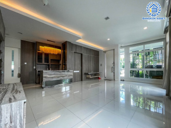 *****บ้านเดี่ยวมือสอง โครงการ มัณฑนา ราชพฤกษ์-สะพานเจษฎาบดินทร์ฯ เนื้อที่มากถึง 73.20 ตร.ว. ฟังก์ชัน 4 ห้องนอน 4 ห้องน้ำ 2 ที่จอดรถ พื้นที่รอบบ้านกว้างขวาง ภายในสภาพดีเยี่ยม บนทำเลติดถนนราชพฤกษ์ เชื่อมต่อถนนถนนพระราม5 ถนนรัตนาธิเบศร์ ใกล้เซ็นทรัลรัตนาธิเบศร์ จุดทางด่วน "ศรีรัช"