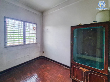 *****ทาวน์เฮ้าส์มือสองนนทบุรี หมู่บ้าน นนทรีปาร์ค รัตนาธิเบศร์ เนื้อที่กว้าง 22 ตร.ว. ฟังก์ชัน 3 ห้องนอน 2 ห้องน้ำ 1 ที่จอดรถ ขายตามสภาพ บนทำเลเดินทางสะดวก เชื่อมต่อถนนรัตนาธิเบศร์, ถนนราชพฤกษ์ ใกล้จุดขึ้นทางด่วน "งามวงศ์วาน" และรถไฟฟ้าสายสีม่วง "สถานีบางรักน้อยท่าอิฐ" เพียง 5 นาทีเท่านั้น