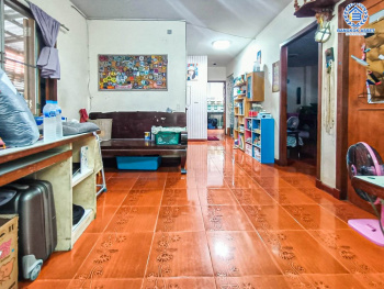 *****บ้านเดี่ยวมือสอง โครงการ เศรษฐพงษ์ กาญจนาภิเษก เนื้อที่ 50.40 ตร.ว. ฟังก์ชัน 3 ห้องนอน 3 ห้องน้ำ 2 ที่จอดรถ ภายในกว้างขวาง สภาพดีมาก บนทำเลเดินทางสะดวก เชื่อมต่อถนนกาญจนาภิเษก ถนนบ้านกล้วย-ไทรน้อย ใกล้รถไฟฟ้าสายสีม่วง "สถานีคลองบางไผ่" และจุดขึ้นทางด่วน "ศรีรัช"