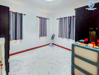 *****บ้านเดี่ยวมือสอง โครงการ เฟื่องสุข3 346 บนเนื้อที่ 73.70 ตร.ว. ฟังก์ชัน 4 ห้องนอน 3 ห้องน้ำ 2 ที่จอดรถ บ้านพื้นที่หลังบ้านกว้าง ต่อเติมครบพร้อมเข้าอยู่ได้เลย ตั้งบนทำเลเดินทางสะดวก เชื่อมต่อถนนกาญจนาภิเษก ถนนรัตนาธิเบศร์ ถนนราชพฤกษ์ ใกล้รถไฟฟ้าสายสีม่วง "สถานีคลองบางไผ่" และทางด่วน "ศรีรัช"