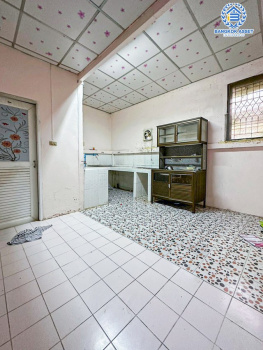 *****ทาวน์เฮ้าส์ 1 ชั้นมือสองปทุมธานี หมู่บ้าน สัมพันธ์วิลล่า ลำลูกกาคลองสาม เนื้อที่ 18 ตร.ว. ฟังก์ชัน 2 ห้องนอน 1 ห้องน้ำ 1 ที่จอดรถ บนทำเลเดินทางสะดวก เพียง 16 นาทีก็ถึงรถไฟฟ้าสายสีเขียว "สถานีคูคต" และใกล้จุดขึ้นทางด่วน "อุตราภิมุข" จองด่วน!