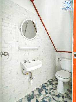 *****ทาวน์เฮ้าส์มือสองกรุงเทพมหานคร โครงการ พงษ์ศิริชัย4 เพชรเกษม เนื้อที่ 17 ตร.ว. ฟังก์ชัน 3 ห้องนอน 2 ห้องน้ำ 1 ที่จอดรถ บนทำเลชุมชนสามารถค้าขายได้ มีสิ่งอำนวยความสะดวกครบ เชื่อมต่อ ถนนเพชรเกษม ถนนบางบอน5 ถนนพุทธสาคร และใกล้เดอะมอล บางแค