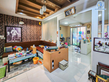 *****ทาวน์โฮม 3 ชั้นมือสองนนทบุรี โครงการ นนทรีพลัส บางกรวย เนื้อที่กว้าง 20 ตร.ว. ฟังก์ชัน 4 ห้องนอน 3 ห้องน้ำ บ้านสภาพดี ต่อเติมเต็มพื้นที่ บนทำเลเดินทางสะดวก เชื่อมต่อถนนราชพฤกษ์, ถนนนครอินทร์ ใกล้รถไฟฟ้าสายสีแดง "สถานีบางบำหรุ" และจุดขึ้นทางด่วน "ศรีรัช"