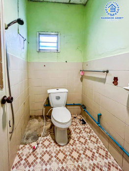 *****ทาวน์เฮ้าส์มือสอง โครงการ ฉัตรหลวง สุวินทวงศ์ เนื้อที่กว้าง 20 ตร.ว. ฟังก์ชัน 2 ห้องนอน 2 ห้องน้ำ 1 ที่จอดรถ บ้านสภาพดี บนทำเลใก้ลเมือง เดินทางสะดวก เชื่อมต่อถนนเลียบคลอง2 ถนนหทัยราษฎร์ ถนนปัญญาอินทรา ใกล้ห้างสรรพสินค้าบิ๊กซี ซูเปอร์เซ็นเตอร์ หนองจอก