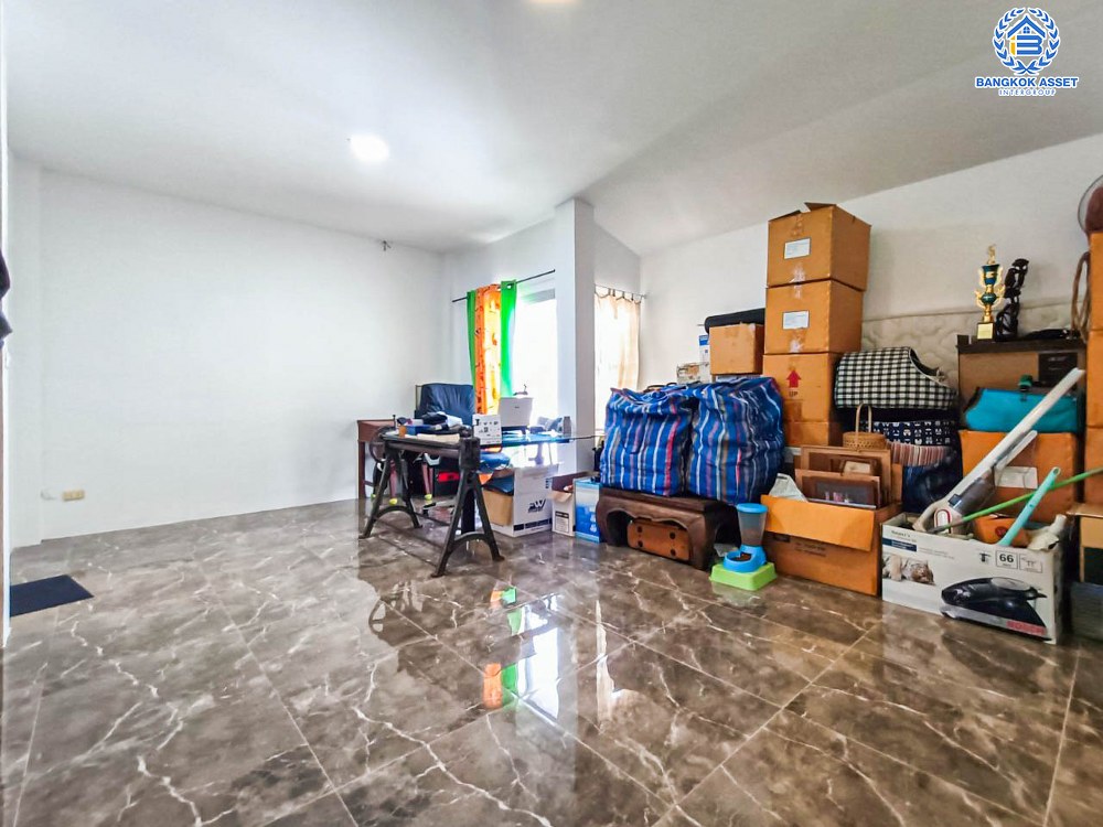 *****บ้านเดี่ยวมือสอง โครงการ มณธานี บางแค หลังมุม เนื้อที่กว้าง 53.70 ตร.ว. พื้นที่ใช้สอย 224 ตร.ม. ฟังก์ชัน 3 ห้องนอน 3 ห้องน้ำ 2 ที่จอดรถ ฟังก์ชันครบตอบทุกไลฟ์สไตล์ ทำเลในเมืองเดินทางสะดวก เชื่อมต่อถนนกาญจนาภิเษก ใกล้เดอะมอลล์บางแค ใกล้รถไฟฟ้าสายสีน้ำเงิน "สถานีหลักสอง" และจุดขึ้นทางด่วน "กาญจนาภิเษก"...