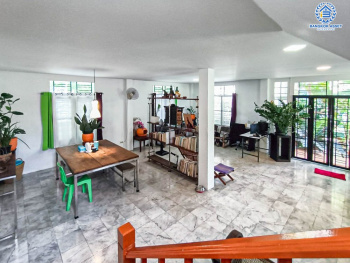 *****บ้านเดี่ยวมือสอง โครงการ มณธานี บางแค หลังมุม เนื้อที่กว้าง 53.70 ตร.ว. พื้นที่ใช้สอย 224 ตร.ม. ฟังก์ชัน 3 ห้องนอน 3 ห้องน้ำ 2 ที่จอดรถ ฟังก์ชันครบตอบทุกไลฟ์สไตล์ ทำเลในเมืองเดินทางสะดวก เชื่อมต่อถนนกาญจนาภิเษก ใกล้เดอะมอลล์บางแค ใกล้รถไฟฟ้าสายสีน้ำเงิน "สถานีหลักสอง" และจุดขึ้นทางด่วน "กาญจนาภิเษก"...