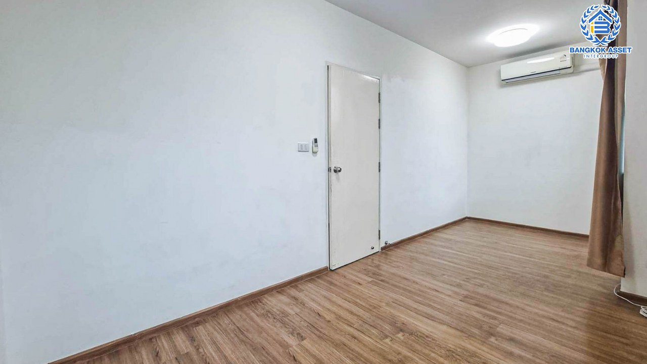 *****ทาวน์เฮ้าส์มือสองนนทบุรี โครงการ พลีโน่ ราชพฤกษ์ เนื้อที่ 17.50 ตร.ว. ฟังก์ชัน 3 ห้องนอน 2 ห้องน้ำ 2 ที่จอดรถ บ้านต่อเติมเต็ม บนทำเลแห่งการเดินทาง เชื่อมต่อถนนบางกรวย-ไทรน้อย, ถนนราชพฤกษ์ ใกล้รถไฟฟ้าสายสีม่วง "สถานีบางรักใหญ่" และทางด่วน "ศรีรัช" จองเลย!