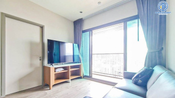 *****คอนโดมิเนียมมือสอง โครงการ วิสซ์ดอม อเวนิว รัชดา-ลาดพร้าว ห้องมุม พื้นที่ใช้สอย 53.50 ตร.ม. ฟังก์ชัน 2 ห้องนอน 2 ห้องน้ำ 1 ที่จอดรถ เฟอร์นิเจอร์ครบ สิ่งอำนวยความสะดวกภายในโครงการครบครัน บนทำเลเดินทางสะดวก เชื่อมต่อถนนลาดพร้าว-รัชดาภิเษก ใกล้รถไฟฟ้าสายสีน้ำเงิน "สถานีลาดพร้าว"