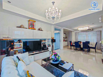 *****บ้านเดี่ยวมือสอง โครงการ บ้านสวนดอกไม้ บรมราชชนนี เนื้อที่กว้าง 79.90 ตร.ว. ฟังก์ชัน 4 ห้องนอน 4 ห้องน้ำ 2 ที่จอดรถ ภายในสภาพดีเยี่ม แถมฟรี! เครื่องปรับอากาศ บนทำเลเดินทางเชื่อมต่อเมืองสะดวก ใกล้ทางคู่ขนานลอยฟ้าบรมราชชนนี ทางด่วน "กาญจนาภิเษก" มหาวิทยาลัยมหิดล และเซ็นทรัลปิ่นเกล้า