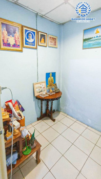 *****ทาวน์เฮ้าส์มือสองปทุมธานี หมู่บ้าน ราชพฤกษ์1 คลองหลวง เนื้อที่กว้าง 24.7 ตร.ว. ฟังก์ชัน 3 ห้องนอน 1 ห้องน้ำ บ้านร่มรื่น น่าอยู่ บนทำเลแห่งการเดินทาง เชื่อมต่อถนนพหลโยธิน, ถนนเชียงราก ใกล้จุดขึ้นทางด่วน "มหาวิทยาลัยธรรมศาสตร์ ศูนย์รังสิต" จองเลย!