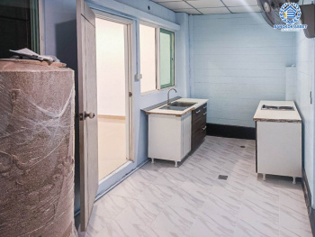 *****ทาวน์เฮ้าส์มือสองกรุงเทพมหานคร โครงการ กัสโต้ พระราม2 เนื้อที่กว้างเกือบ 22 ตร.ว. ฟังก์ชัน 4 ห้องนอน 3 ห้องน้ำ 2 ที่จอดรถ บ้านสภาพพร้อมอยู่ บนทำเลดี เชื่อมต่อถนนบางขุนเทียน, ถนนกาญจนาภิเษก, ถนนพระราม 2 ใกล้จุดขึ้นทางด่วน "เฉลิมมหานคร" จองเลย!