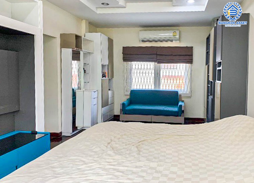 *****บ้านเดี่ยวมือสอง โครงการ ชัยพฤกษ์ บางแวก เนื้อที่กว้าง 140 ตร.ว. ฟังก์ชัน 3 ห้องนอน 3 ห้องน้ำ ภายในสภาพสวย สไตล์บ้านสวนใกล้เมือง มีมุมพักผ่อนเป็นส่วนตัว พร้อมราคาพิเศษ เชื่อมต่อถนนบางแวก ถนนจรัญสนิทวงศ์ ถนนเพชรเกษม ใกล้เซ็นทรัลปิ่นเกล้า และจุดขึ้นทางด่วน "กาญจนาภิเษก"