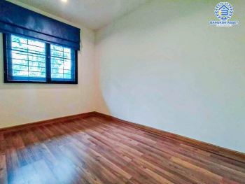 *****ทาวน์เฮ้าส์มือสองนนทบุรี โครงการ เนเชอร่า เทรนด์ รัตนาธิเบศร์ เนื้อที่ 16 ตร.ว. ฟังก์ชัน 3 ห้องนอน 2 ห้องน้ำ 1 ที่จอดรถ บ้านสภาพสวย พร้อมเข้าอยู่ บนทำเลเดินทางสะดวก เชื่อมต่อถนนราชพฤกษ์, ถนนรัตนาธิเบศร์ ใกล้รถไฟฟ้าสายสีม่วง "สถานีบางพลู" และจุดขึ้นทางด่วน "งามวงศ์วาน"