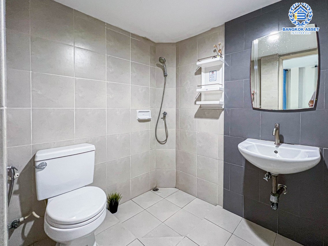 *****ทาวน์เฮ้าส์มือสองปทุมธานี โครงการ เดอะโฟริเอช รังสิต-นครนายก หลังมุม! เนื้อที่กว้างมากถึง 38.4 ตร.ว. ฟังก์ชัน 3 ห้องนอน 3 ห้องน้ำ 2 ที่จอดรถ บ้านสภาพดี แถมฟรี! 4 เครื่องปรับอากาศ บนทำเลเข้า-ออกเมืองสะดวก เชื่อมต่อถนนลำลูกกา, ถนนรังสิต-นครนายก