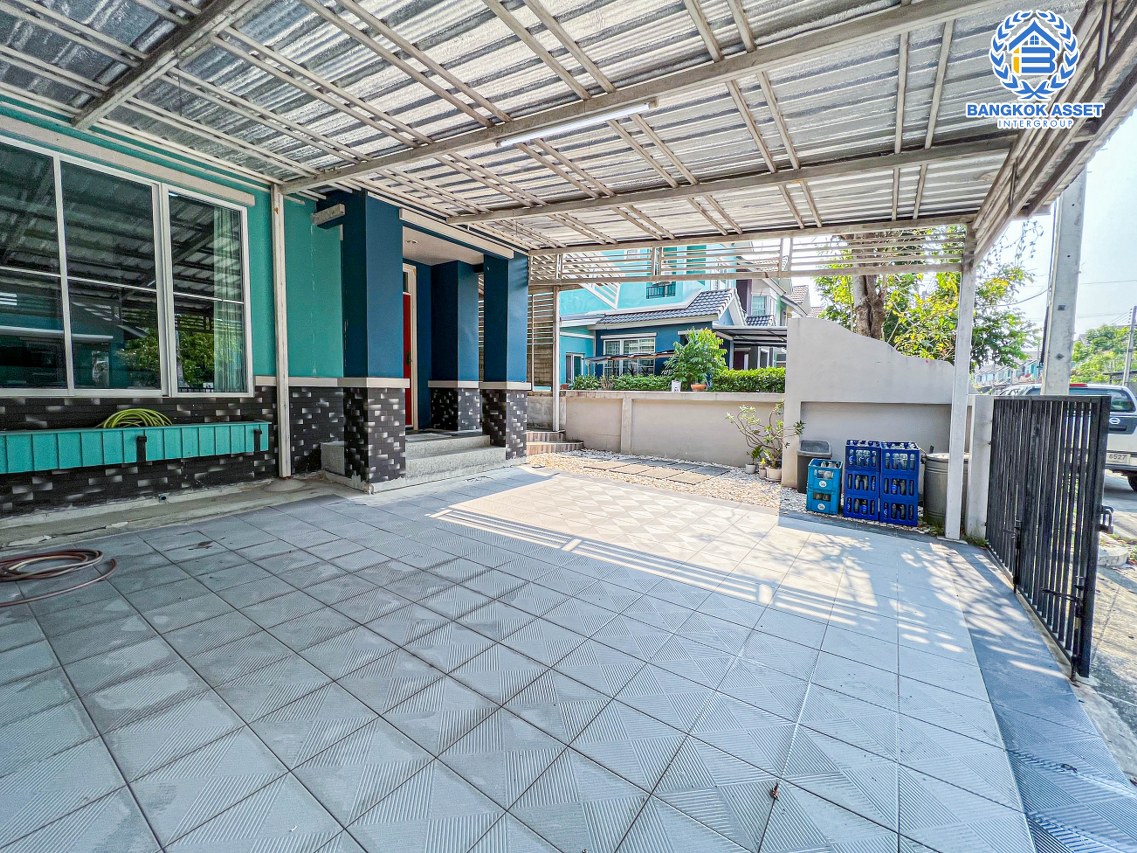 *****ทาวน์เฮ้าส์มือสองปทุมธานี โครงการ เดอะโฟริเอช รังสิต-นครนายก หลังมุม! เนื้อที่กว้างมากถึง 38.4 ตร.ว. ฟังก์ชัน 3 ห้องนอน 3 ห้องน้ำ 2 ที่จอดรถ บ้านสภาพดี แถมฟรี! 4 เครื่องปรับอากาศ บนทำเลเข้า-ออกเมืองสะดวก เชื่อมต่อถนนลำลูกกา, ถนนรังสิต-นครนายก