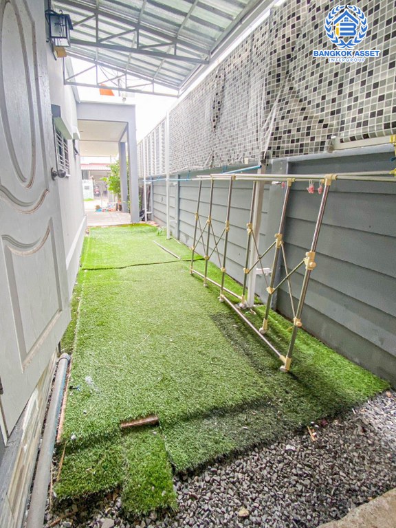 *****บ้านแฝดมือสอง โครงการ พฤกษาวิลเลจ43/2 บางบัวทอง-บางพูน เนื้อที่ 43.50 ตร.ว. ฟังก์ชัน 3 ห้องนอน 2 ห้องน้ำ 2 ที่จอดรถ บ้านแนวคิดใหม่ ดีไซน์ โมเดิร์น พร้อม Clubhouse ริม Double Lake บนทำเลดี เชื่อมต่อ ถ.รังสิต-ปทุมธานี ใกล้รถไฟฟ้าสายสีแดง "สถานีรังสิต"  และทางด่วน "วิภาวดี-รังสิต"