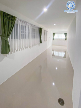 *****บ้านแฝดมือสอง โครงการ พฤกษาวิลเลจ43/2 บางบัวทอง-บางพูน เนื้อที่ 43.50 ตร.ว. ฟังก์ชัน 3 ห้องนอน 2 ห้องน้ำ 2 ที่จอดรถ บ้านแนวคิดใหม่ ดีไซน์ โมเดิร์น พร้อม Clubhouse ริม Double Lake บนทำเลดี เชื่อมต่อ ถ.รังสิต-ปทุมธานี ใกล้รถไฟฟ้าสายสีแดง "สถานีรังสิต"  และทางด่วน "วิภาวดี-รังสิต"