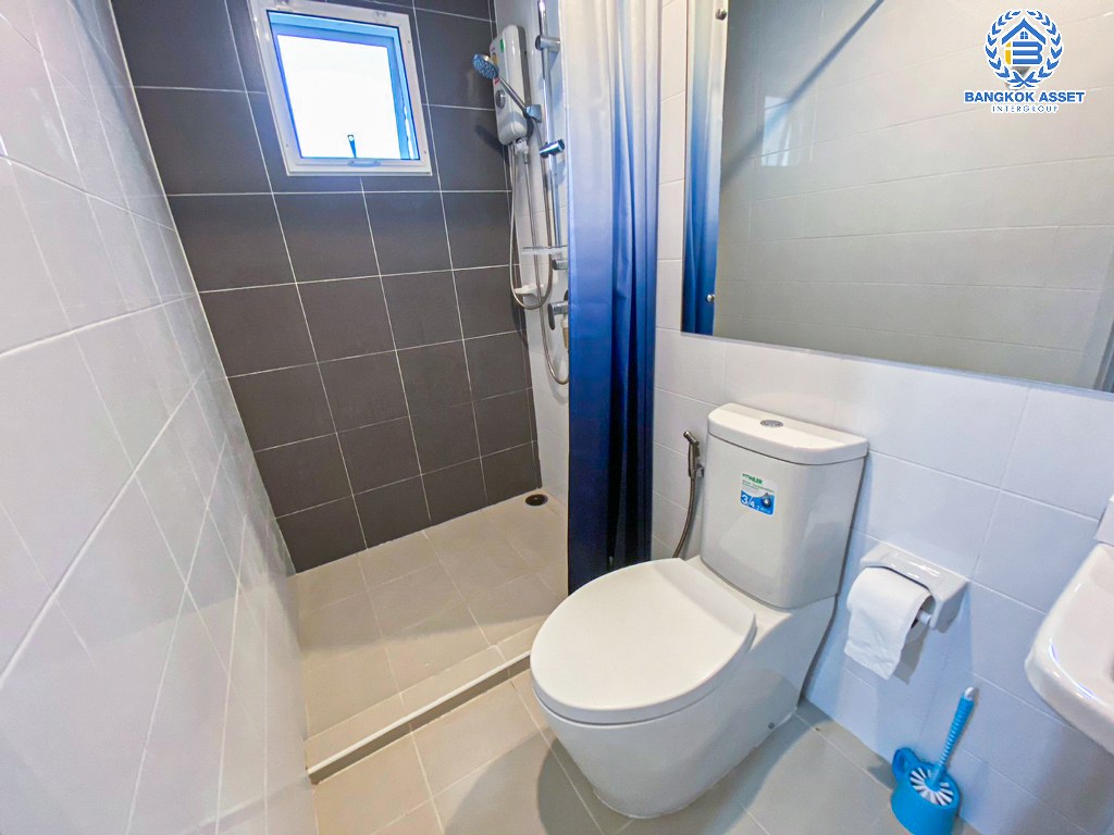 *****บ้านแฝดมือสอง โครงการ เดอะแพลนท์ คลองบางไผ่ สเตชั่น กาญจนาภิเษก เนื้อที่ 35 ตร.ว. ฟังก์ชัน 2 ห้องนอน 3 ห้องน้ำ 2 ที่จอดรถ บ้านกว้าง บรรยากาศเป็นส่วนตัว บนทำเลเดินทางสะดวก เชื่อมต่อถนนรัตนาธิเบศร์ ถนนกาญจนาภิเษก ใกล้รถไฟฟ้าสายสีม่วง "สถานีคลองบางไผ่" และจุดขึ้นทางด่วน "กาญจนาภิเษก"