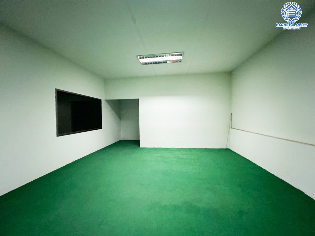 *****ที่ดินพร้อมโรงงานนครปฐม เนื้อที่ 3 ไร่ 1 งาน 93 ตร.ว. สาธารณูประโภคแวดล้อมครบครัน พร้อมใบประกอบกิจการ ด้านหลังติดคลองพญาพาน เชื่อมต่อถนนพระประโทน-บ้านแพ้ว ใกล้เซ็นทรัลศาลายา