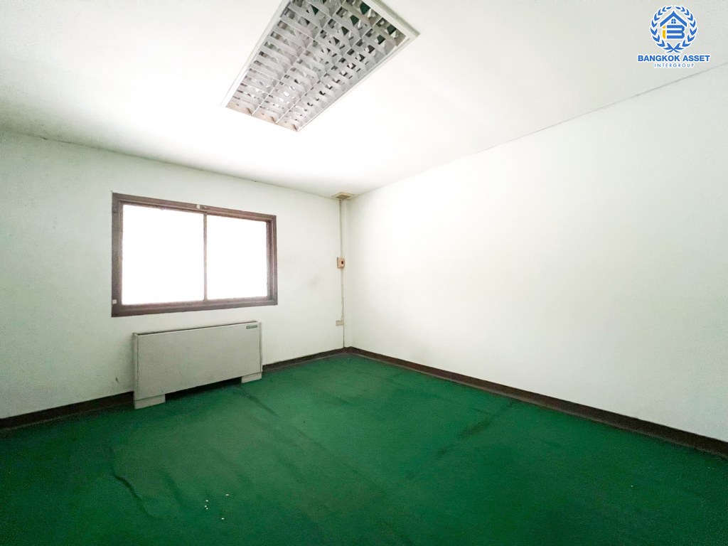 *****ที่ดินพร้อมโรงงานนครปฐม เนื้อที่ 3 ไร่ 1 งาน 93 ตร.ว. สาธารณูประโภคแวดล้อมครบครัน พร้อมใบประกอบกิจการ ด้านหลังติดคลองพญาพาน เชื่อมต่อถนนพระประโทน-บ้านแพ้ว ใกล้เซ็นทรัลศาลายา