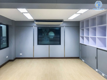 *****อาคารพาณิชย์มือสองกรุงเทพมหานคร สำนักงาน รามคำแหง ซ.4 รามคำแหง หลังมุม! เนื้อที่กว้างถึง 88 ตร.ว. ฟังก์ชัน 10 ห้องนอน 9 ห้องน้ำ ตึก 4 ชั้น พร้อมโกดัง 2 ชั้น สามารถเปิดเป็นสำนักงาน หรือออฟฟิศได้ บนทำเลเดินทางสะดวก ใกล้รถไฟฟ้าสายสีส้ม "สถานีหัวหมาก" และทางด่วน "พระราม 9,ฉลองรัช"