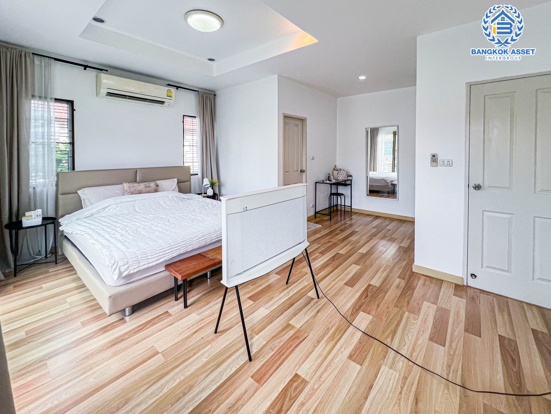 *****บ้านเดี่ยวมือสองนนทบุรี โครงการ ธนาสิริ ปิ่นเกล้า-ราชพฤกษ์ หลังมุม! เนื้อที่กว้างมากถึง 78.5 ตร.ว. ฟังก์ชัน 3 ห้องนอน 3 ห้องน้ำ 3 ที่จอดรถ บ้านสภาพสวย ใหม่มาก มีพื้นที่เยอะ บนทำเลติด ถนนราชพฤกษ์ ใกล้รถไฟฟ้าสายสีม่วง "สถานีบางรักน้อยท่าอิฐ" และจุดขึ้นทางด่วน "กาญจนาภิเษก"