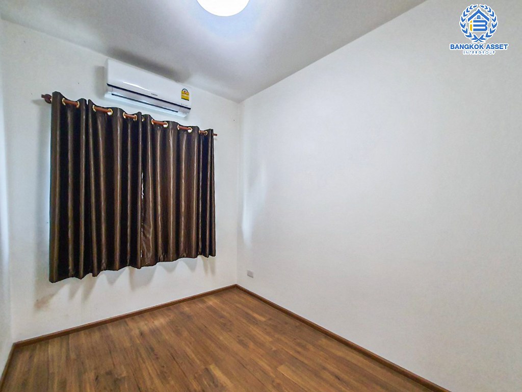 *****ทาวน์เฮ้าส์มือสอง โครงการ Pleno ราชพฤกษ์ หลังมุม เนื้อที่ 24 ตร.ว. ฟังก์ชัน 3 ห้องนอน 2 ห้องน้ำ 2 ที่จอดรถ หน้าบ้านชนสวนสาธารณะ สภาพแวดล้อมดี เชื่อมต่อถนนนครอินทร์ ถนนกาญจนาภิเษก ใกล้รถไฟฟ้าสายสีม่วง "สถานีสถานีบางรักใหญ่" และจุดขึ้นทางด่วน "ศรีรัช"