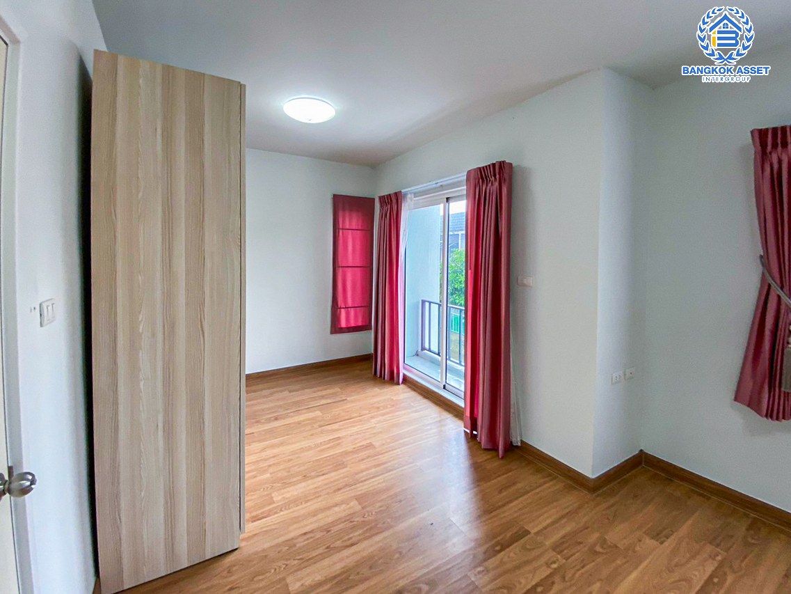 *****ทาวน์เฮ้าส์มือสองนนทบุรี โครงการ อารียาเดอะคัลเลอร์ บางบัวทอง-สุพรรณบุรี เนื้อที่กว้าง 17.5 ตร.ว. ฟังก์ชัน 3 ห้องนอน 2 ห้องน้ำ 1 ที่จอดรถ แถมฟรี! 1 เครื่องปรับอากาศ บนทำเลแห่งการเดินทาง เชื่อมต่อถนนบางบัวทอง-สุพรรณบุรี, ถนนกาญจาภิเษก จองเลย!