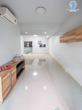 *****ทาวน์เฮ้าส์มือสองนนทบุรี โครงการ อารียาเดอะคัลเลอร์ บางบัวทอง-สุพรรณบุรี เนื้อที่กว้าง 17.5 ตร.ว. ฟังก์ชัน 3 ห้องนอน 2 ห้องน้ำ 1 ที่จอดรถ แถมฟรี! 1 เครื่องปรับอากาศ บนทำเลแห่งการเดินทาง เชื่อมต่อถนนบางบัวทอง-สุพรรณบุรี, ถนนกาญจาภิเษก จองเลย!