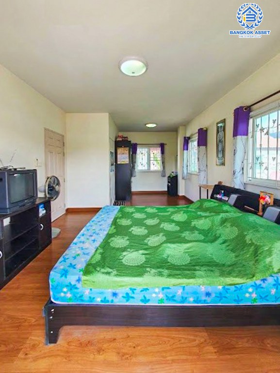 *****บ้านเดี่ยวมือสอง โครงการ คุณาภัทร3 กาญจนาภิเษก เนื้อที่ 52.50 ตร.ว. ฟังก์ชัน 4 ห้องนอน 3 ห้องน้ำ 1 ที่จอดรถ สภาพเหมือนใหม่ พร้อมเข้าอยู่ การเดินทางสะดวกทำเลเชื่อมถนนสายหลักสำคัญ เช่น ถนนกาญจนาภิเษก ถนนรัตนาธิเบศร์ ใกล้รถไฟฟ้าสายสีม่วง "สถานีคลองบางไผ่" และจุดขึ้นทางด่วน "ศรีรัช"