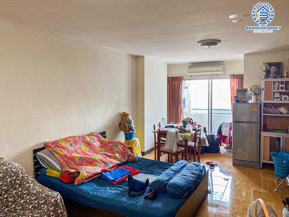 *****คอนโดมิเนียมมือสองกรุงเทพมหานคร โครงการ เปี่ยมรักเรสซิเดนซ์ รัชดาภิเษก-ท่าพระ เนื้อที่ 31.34 ตร.ม. ฟังก์ชัน 1 ห้องนอน 1 ห้องน้ำ 1 ที่จอดรถ ห้องสภาพดี บนทำเลเดินทางสะดวก เชื่อมต่อถนนรัชดาภิเษก, ถนนสมเด็จพระเจ้าตากสิน ใกล้รถไฟฟ้าสายสีเขียว "สถานีตลาดพลู" ในราคาถูกสุดคุ้ม!