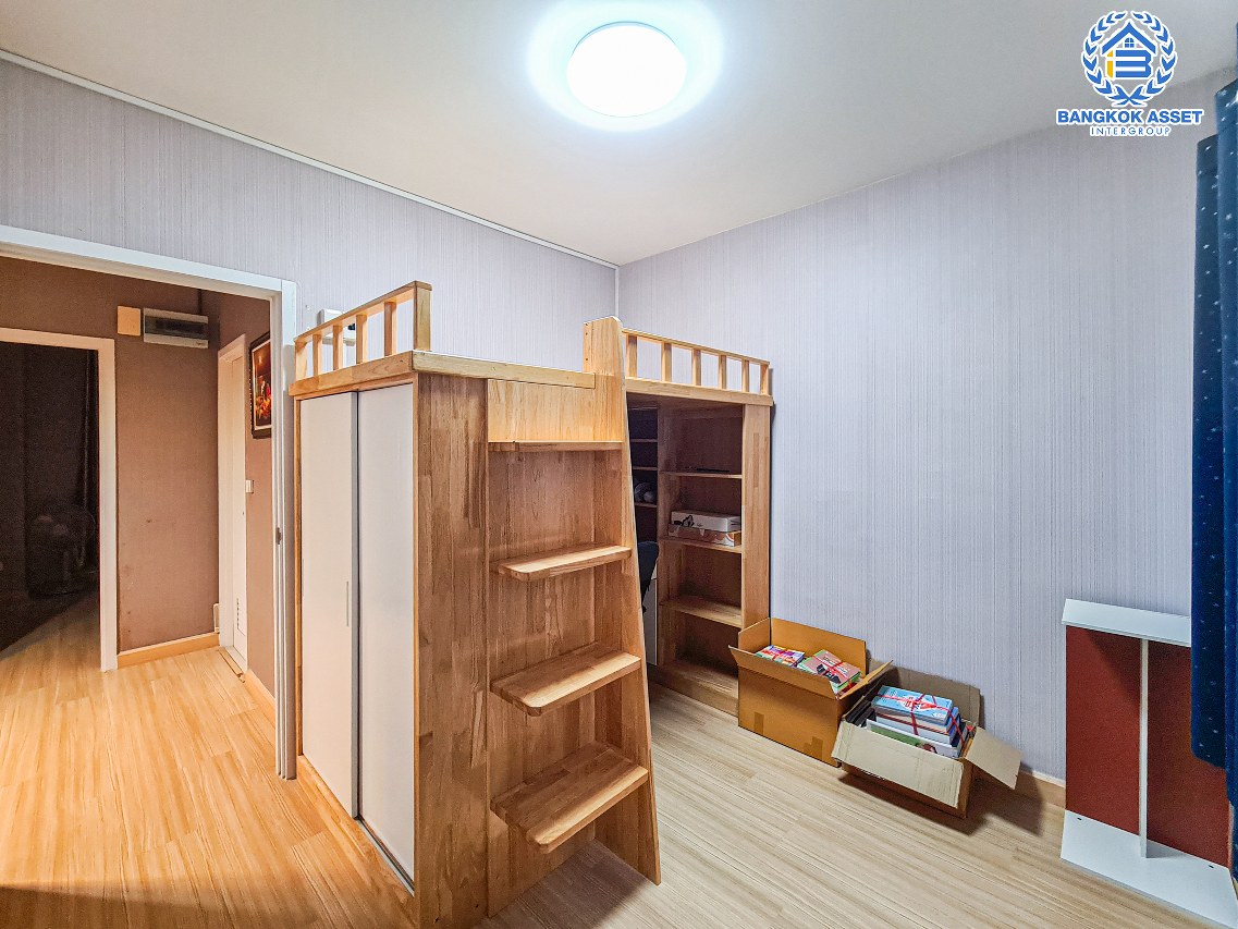 *****ทาวน์เฮ้าส์มือสองนครปฐม โครงการ พฤกษาวิลล์77 พุทธมณฑลสาย4 เนื้อที่กว้าง 18.7 ตร.ว. ฟังก์ชัน 3 ห้องนอน 2 ห้องน้ำ 1 ที่จอดรถ บ้านสภาพดี บนทำเลแห่งการเดินทาง หน้าโครงการติด ถนนพุทธมณฑลสาย4 เชื่อมต่อถนนเพชรเกษม, ถนนกาญจนาภิเษก จองด่วน!