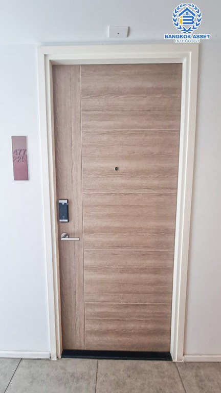 *****คอนโดมิเนียมมือสอง โครงการ แอทโมซ ลาดพร้าว15 พื้นที่ใช้สอย 36.76 ตร.ม. ฟังก์ชัน 1 ห้องนอน 1 ห้องน้ำ 1 ที่จอดรถ ภายในเหมือนใหม่ พร้อมเข้าอยู่ บนทำเลเดินทางสะดวกสบาย เชื่อมต่อถนนลาดพร้าว ถนนราชพฤกษ์ ถนนพหลโยธิน ใกล้รถไฟฟ้าสายสีน้ำเงิน "สถานีลาดพร้าว"